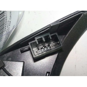 Recambio de mando volante para mitsubishi asx (ga0w) motion 2wd referencia OEM IAM 8602A070 LADO DERECHO 