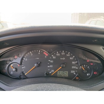 ford focus berlina (cak) del año 2004