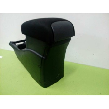 Recambio de apoyabrazos central para mitsubishi asx (ga0w) motion 2wd referencia OEM IAM 8011A083  