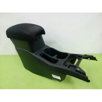 Recambio de apoyabrazos central para mitsubishi asx (ga0w) motion 2wd referencia OEM IAM 8011A083  