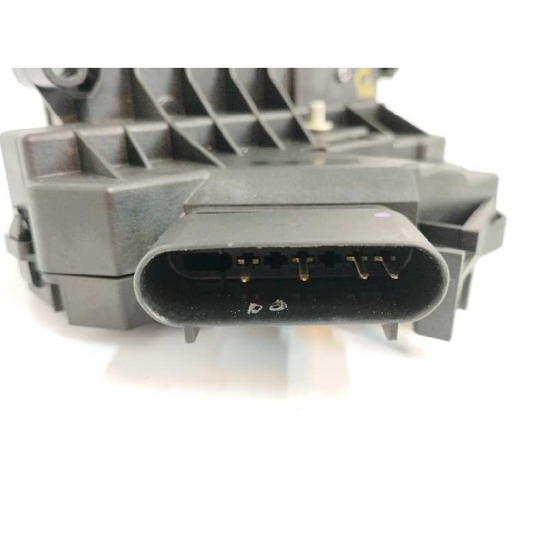 CERRADURA PUERTA LATERAL DERECHA