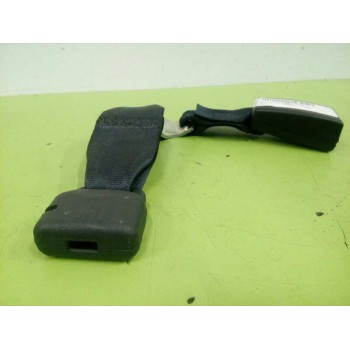 Recambio de enganche cinturon izquierdo para mitsubishi asx (ga0w) motion 2wd referencia OEM IAM 6174616 TRASERO 