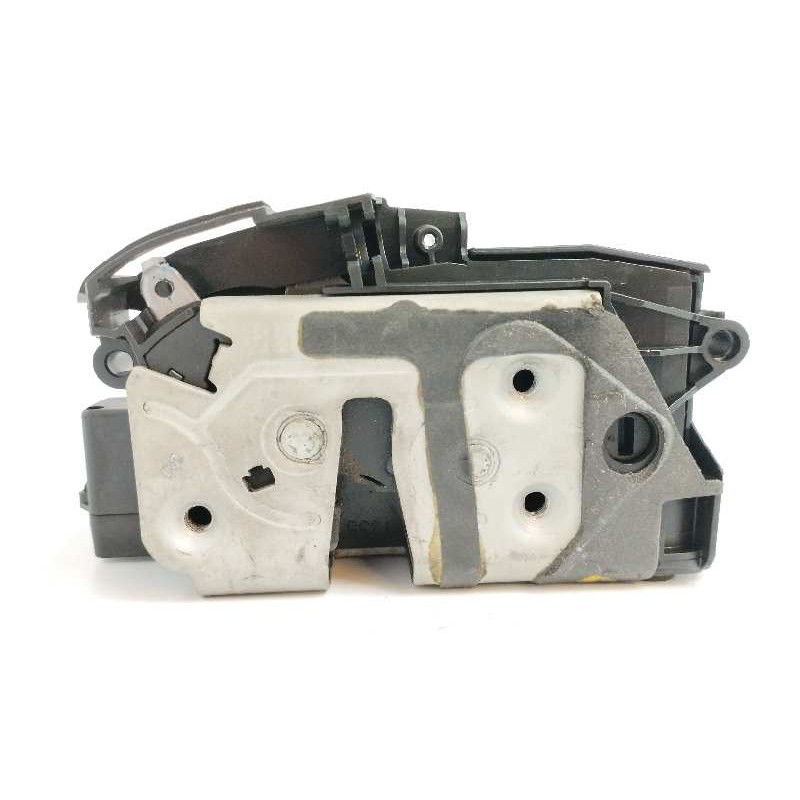 CERRADURA PUERTA DELANTERA IZQUIERDA