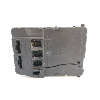 CAJA RELES / FUSIBLES 8200351182 S118400150C 