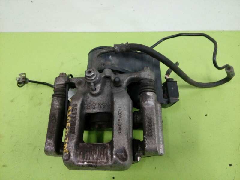 Recambio de pinza freno trasera derecha para peugeot 308 gti referencia OEM IAM 9800229080 AE777007 Recambio de pinza freno trasera derecha para peugeot 308 gti referencia OEM IAM 9800229080 AE777007