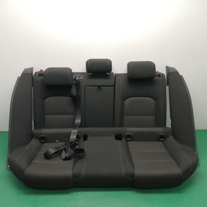 Recambio de asientos traseros para volkswagen passat lim. (3g2) 2.0 tdi referencia OEM IAM   
