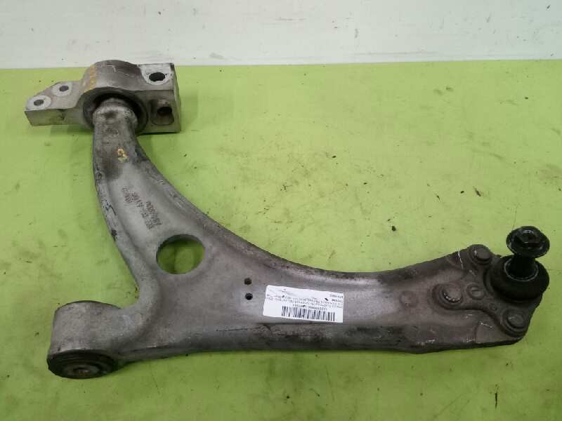 Recambio de brazo suspension inferior delantero izquierdo para volkswagen passat berlina (3c2) edition plus referencia OEM IAM 3 Recambio de brazo suspension inferior delantero izquierdo para volkswagen passat berlina (3c2) edition plus referencia OEM IAM 3