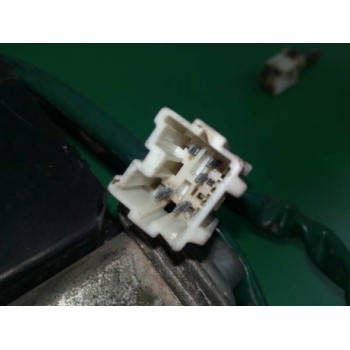 Recambio de elevalunas delantero derecho para mitsubishi galant berlina (ea0) 2500 v6 24v referencia OEM IAM FUNDA MR280666 CARI