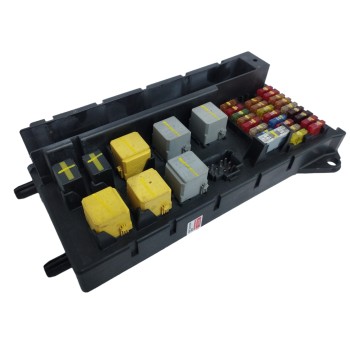 Recambio de caja reles / fusibles para mercedes-benz sprinterii caja cerrada (desde 01.06) 2.1 cdi referencia OEM IAM A906545470