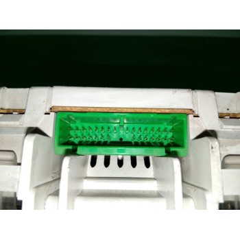 Recambio de cuadro instrumentos para subaru impreza g11 (gd/gg) 2.0 gx sedán referencia OEM IAM 0255034 85013FE35 