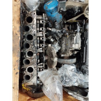 Recambio de despiece motor para hyundai h 1 h 1 combi con quinta puerta referencia OEM IAM D4BH BOMBA ELECTRICA N1 