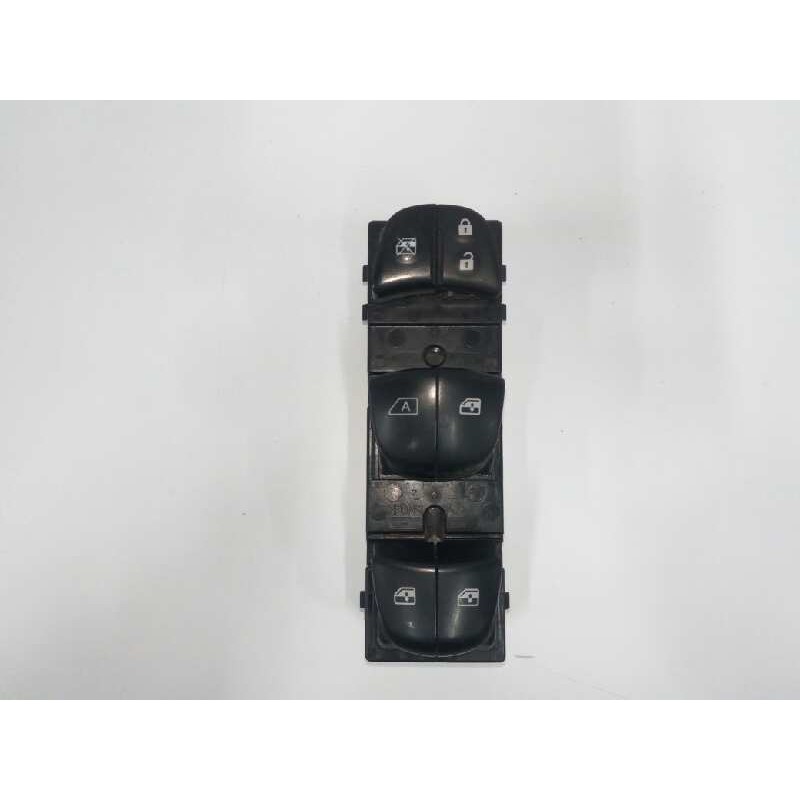 Recambio de mando elevalunas delantero izquierdo para renault kadjar xmod 4x4 referencia OEM IAM 254011766R  