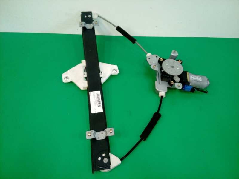 Recambio de elevalunas delantero derecho para chevrolet captiva 2.0 vcdi lt referencia OEM IAM FUNDA 25937972 