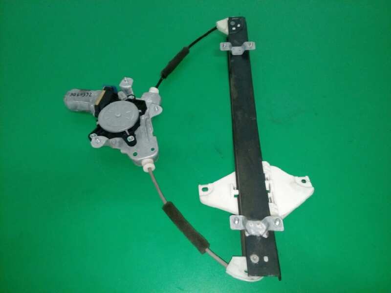 Recambio de elevalunas delantero derecho para chevrolet epica ltx referencia OEM IAM FUNDA 25937972 5 PUERTAS 