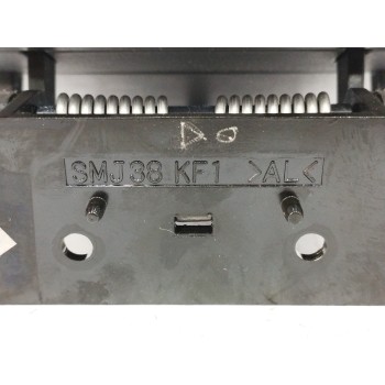 Recambio de apoyabrazos central para kia magentis 2.0 crdi referencia OEM IAM SMJ38KF1  