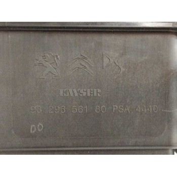 Recambio de filtro carbono activo para opel corsa f 1.2 referencia OEM IAM 9829656180  