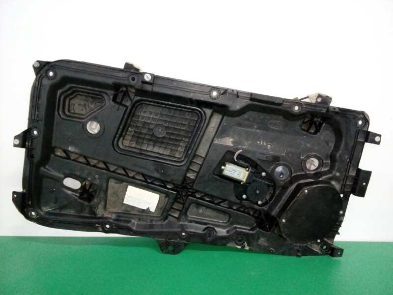 Recambio de elevalunas delantero derecho para ford fiesta (cbk) trend referencia OEM IAM FUNDA 1528041 3 PUERTAS 