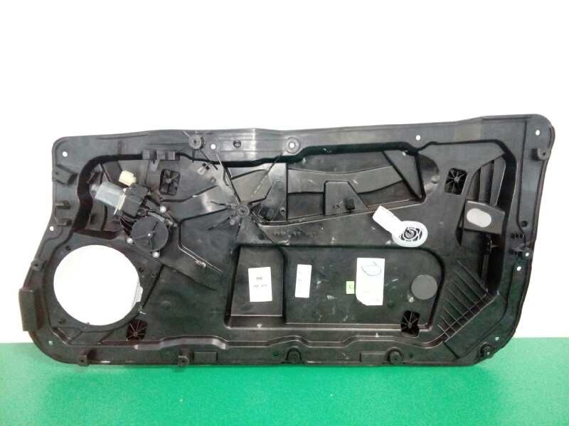 Recambio de elevalunas delantero derecho para ford fiesta (cb1) titanium referencia OEM IAM FUNDA 1583670 3 PUERTAS 