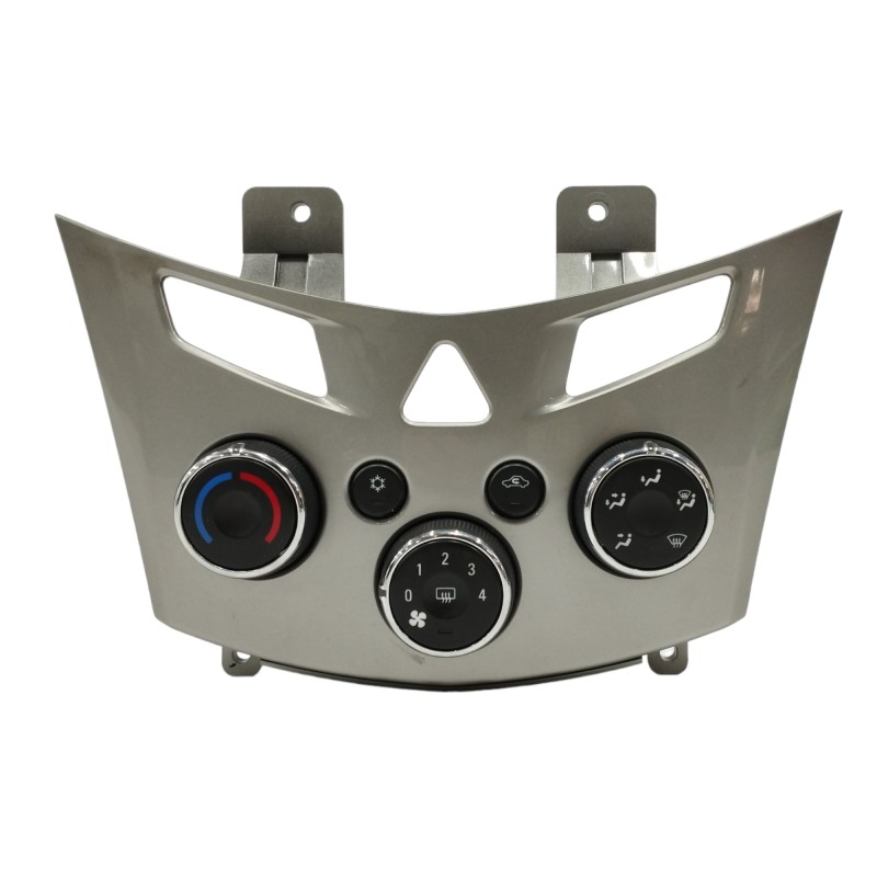 Recambio de mando calefaccion / aire acondicionado para chevrolet trax 1.7 diesel cat referencia OEM IAM 95332722 545329302 