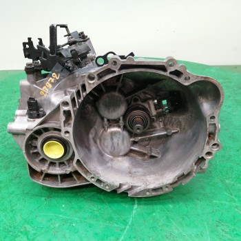Recambio de caja cambios para kia magentis 2.0 crdi referencia OEM IAM S605JC  