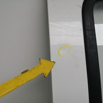 Recambio de puerta trasera derecha para dfsk v22 1.3 cc referencia OEM IAM  NECESITA REPARACION 