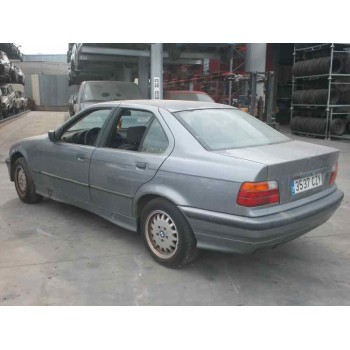 bmw serie 3 berlina (e36) del año 2004