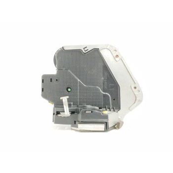 Recambio de cerradura puerta trasera izquierda para lexus is200 (ds2/is2) 2.2 d-cat referencia OEM IAM   