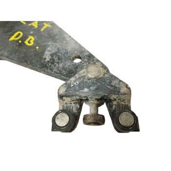 Recambio de soporte / guia puerta corredera para renault trafic caja cerrada (ab 4.01) 1.9 diesel referencia OEM IAM 65708 INFER