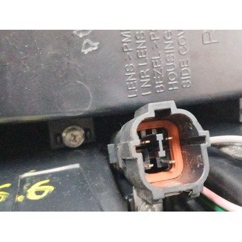 Recambio de piloto trasero derecho para ssangyong rodius ii 2.2 xdi referencia OEM IAM 8360221500  