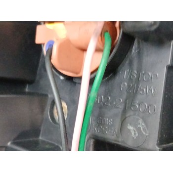 Recambio de piloto trasero derecho para ssangyong rodius ii 2.2 xdi referencia OEM IAM 8360221500  