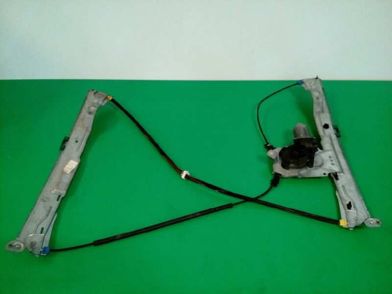 Recambio de elevalunas delantero derecho para renault clio iii confort dynamique referencia OEM IAM FUNDA 8200826165 3 PUERTAS 
