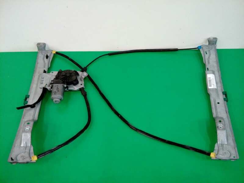 Recambio de elevalunas delantero derecho para renault clio iii confort dynamique referencia OEM IAM FUNDA 8200826165 3 PUERTAS 