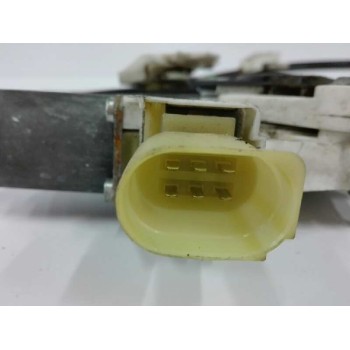 Recambio de elevalunas delantero derecho para bmw serie 1 berlina (e81/e87) 118d referencia OEM IAM FUNDA 6927028 CARIBE FUNDA