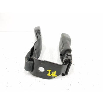 Recambio de enganche cinturon izquierdo para toyota auris 2.2 d-cat referencia OEM IAM 07478 TRASERO 