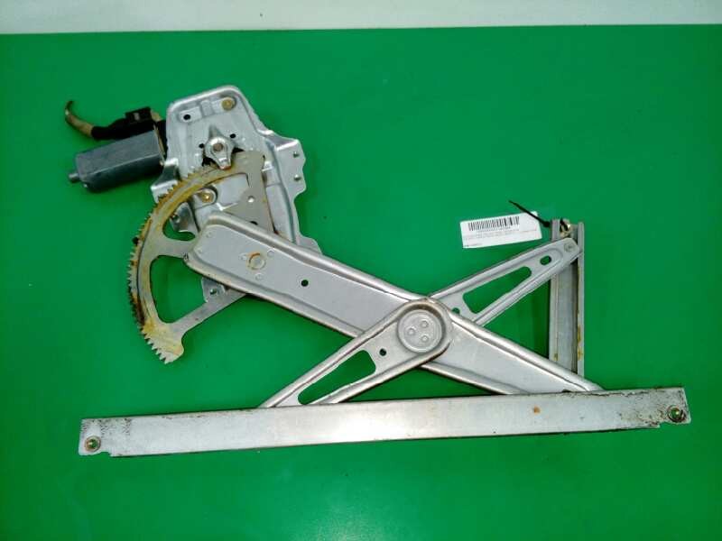 Recambio de elevalunas delantero derecho para toyota yaris (ncp1/nlp1/scp1) 1.3 linea luna referencia OEM IAM TIJERA 698100D010 