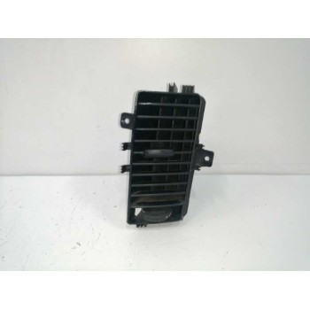 REJILLA AIREADORA A9068300154 DELANTERA DERECHA 