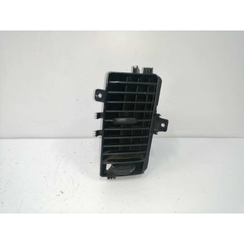 Recambio de rejilla aireadora para mercedes-benz sprinterii caja cerrada (desde 01.06) 2.1 cdi cat referencia OEM IAM A906830015