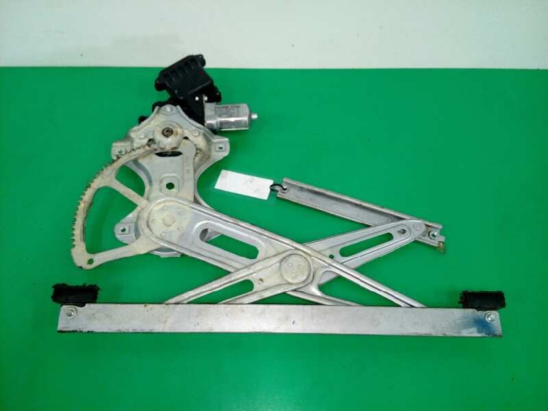 Recambio de elevalunas delantero izquierdo para toyota yaris (ksp9/scp9/nlp9) básico referencia OEM IAM TIJERA 698200D041 