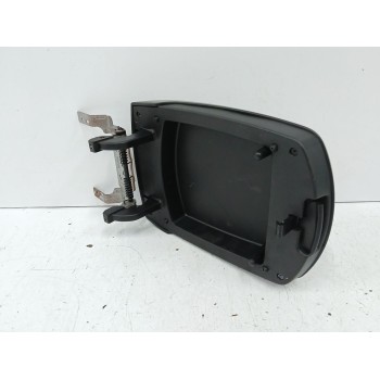 Recambio de apoyabrazos central para ssangyong rodius ii 2.2 xdi referencia OEM IAM   