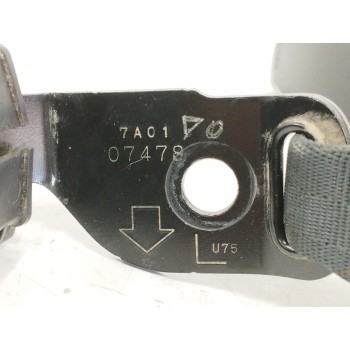 Recambio de enganche cinturon izquierdo para toyota auris 2.2 d-cat referencia OEM IAM 07478 TRASERO 