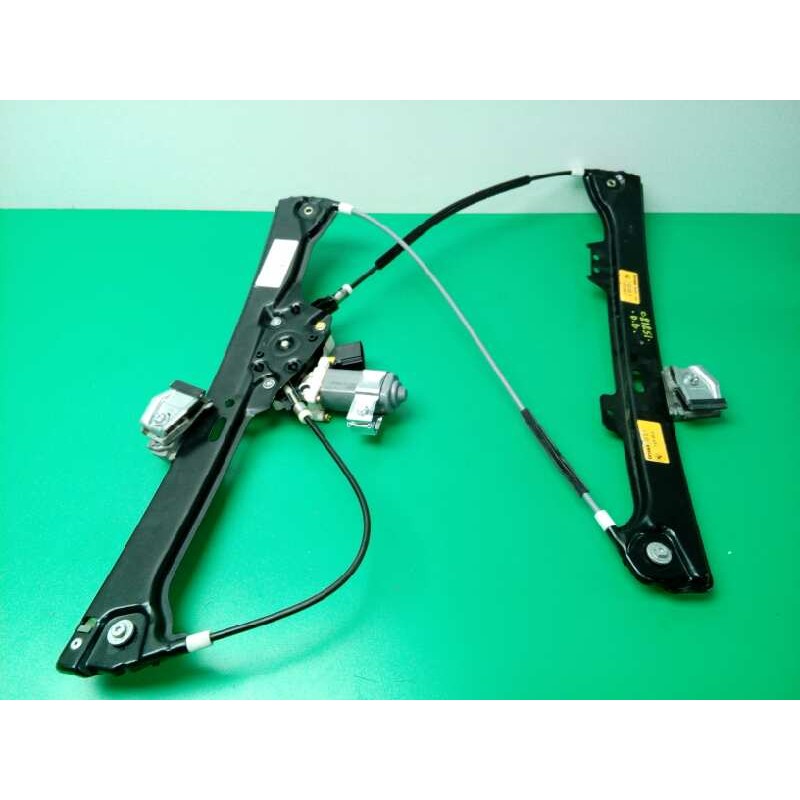 Recambio de elevalunas delantero derecho para bmw serie 5 berlina (e60) 530d referencia OEM IAM FUNDA 51337184384 