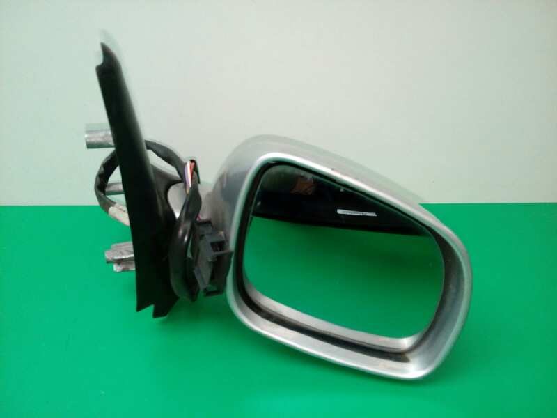 Recambio de retrovisor derecho para seat cordoba berlina (6k2) sport referencia OEM IAM 6K1857508H01C ELECTRICO 