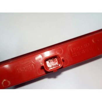 Recambio de luz central de freno para renault kadjar xmod 4x4 referencia OEM IAM 265901407R  