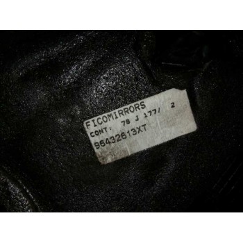 Recambio de retrovisor derecho para peugeot 206 berlina xr referencia OEM IAM 8154JC MANUAL 