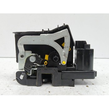 Recambio de cerradura puerta delantera derecha para ssangyong rodius ii 2.2 xdi referencia OEM IAM   