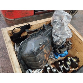 Recambio de despiece motor para mitsubishi montero (l040) 2500 td (4-ptas.) referencia OEM IAM 4D56T BOMBA MECANICA REPARACIOND4