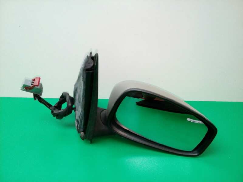 Recambio de retrovisor derecho para fiat stilo (192) 1.6 16v dynamic referencia OEM IAM 735306545 ELECTRICO 