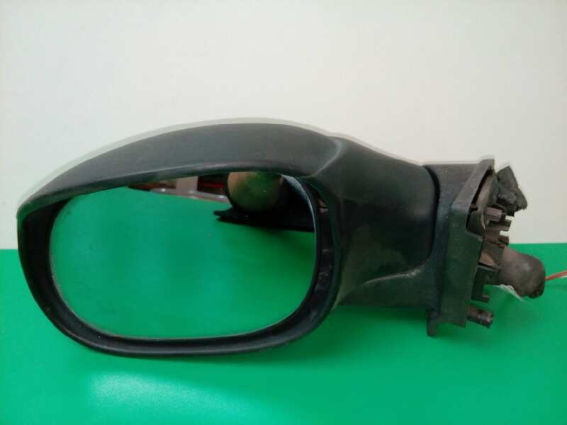 Recambio de retrovisor izquierdo para citroën c3 1.1 sx plus referencia OEM IAM  ELECTRICO 