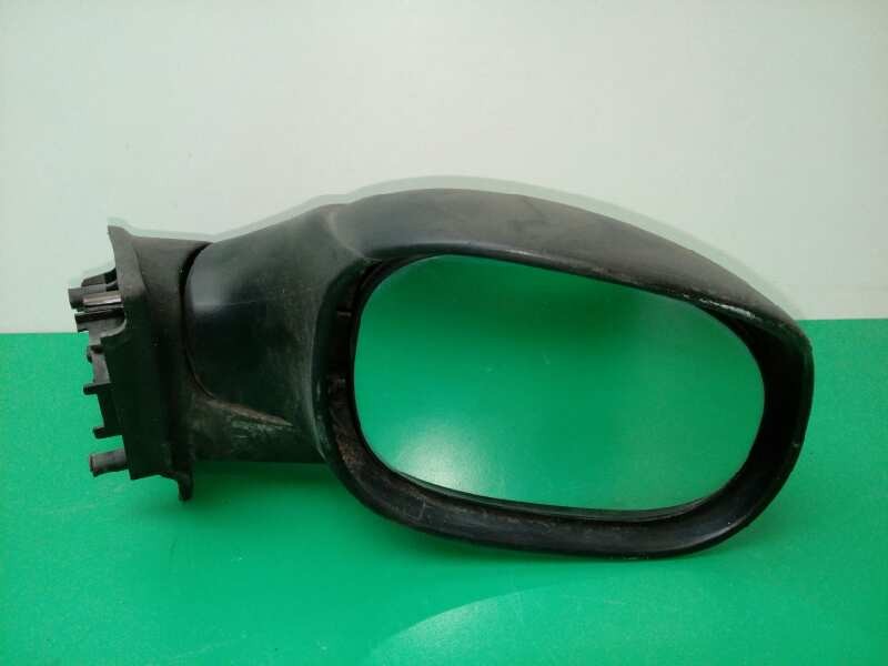 Recambio de retrovisor derecho para citroën c3 1.1 sx plus referencia OEM IAM  ELECTRICO 