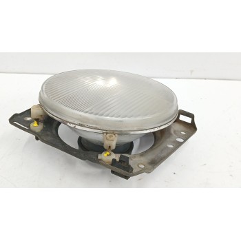 Recambio de faro derecho para volkswagen golf ii (191/193) gtd referencia OEM IAM 111941605A  